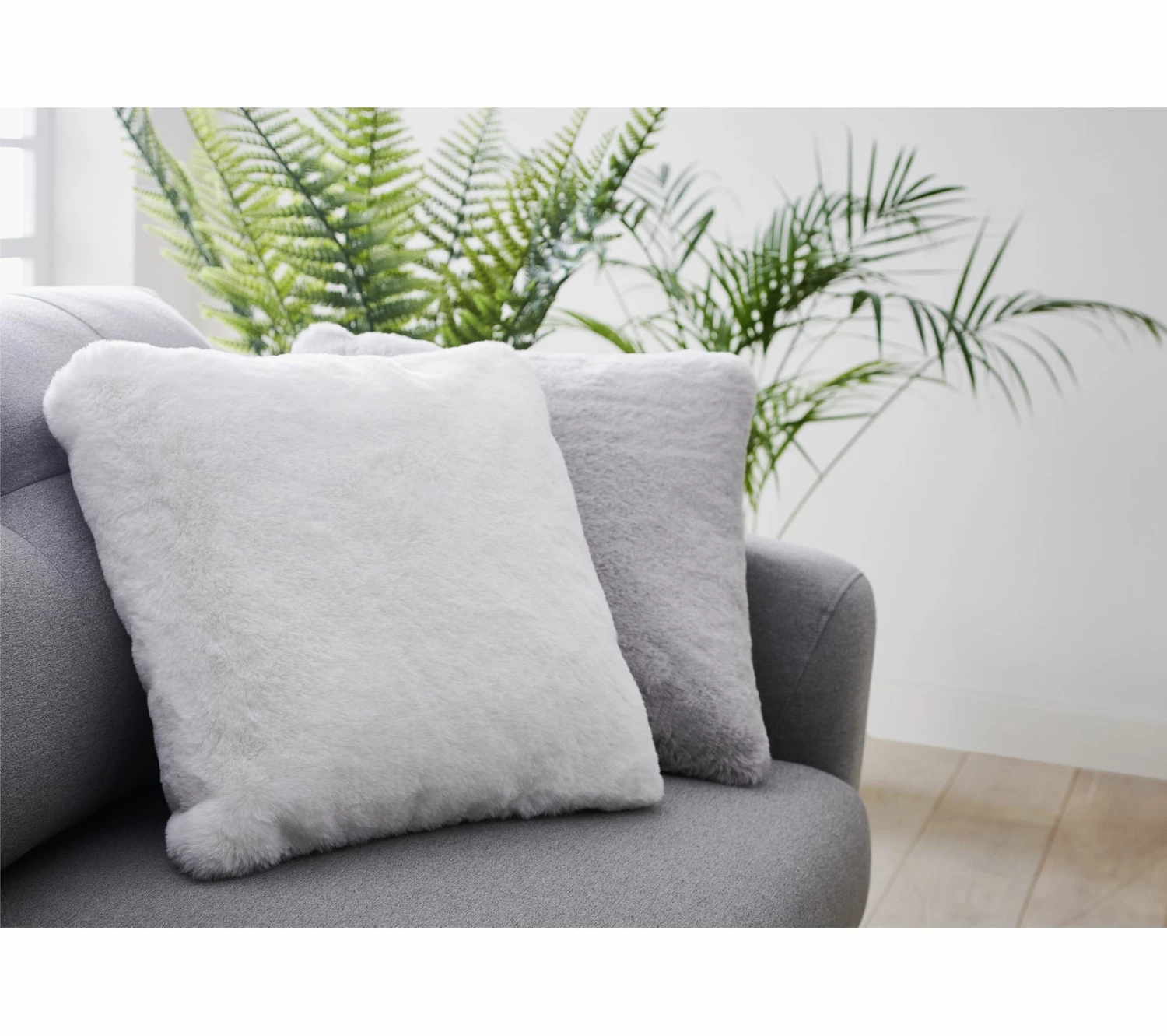 Bon marché 😀 LINEA NATURA Coussin 45x45 cm JACOB Gris / Blanc ✔️ 8 Bon marché 😀 LINEA NATURA Coussin 45x45 cm JACOB Gris / Blanc ✔️ – Image 6