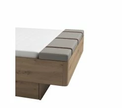 Acheter 🧨 LINEA NATURA Lit 140x190 cm chevets et banc int&eacute;gr&eacute;s PRESTIGE imitation ch&ecirc;ne artisan 🌟 -Linea Natura Soldes 2023 5901738032415 Z3